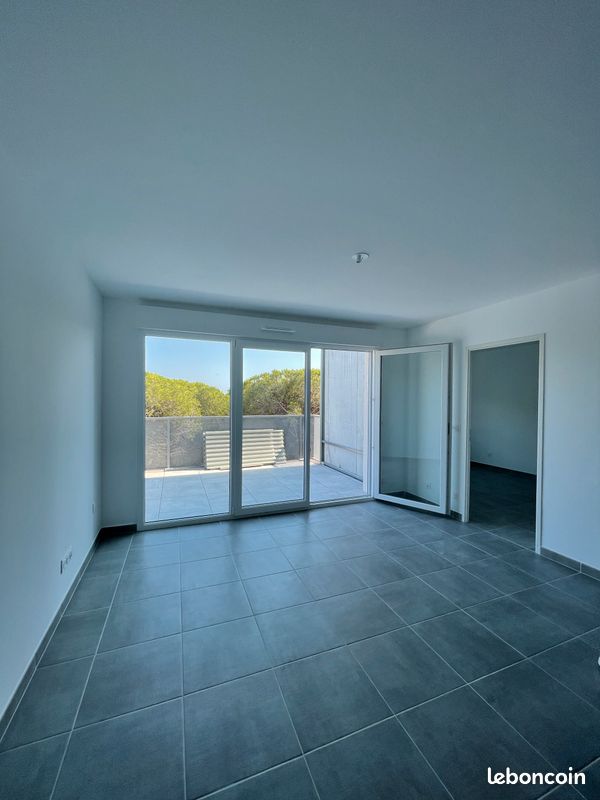 Appartement 2 pièces 41 m² · à Fréjus · 41 m² · 805 €/mois