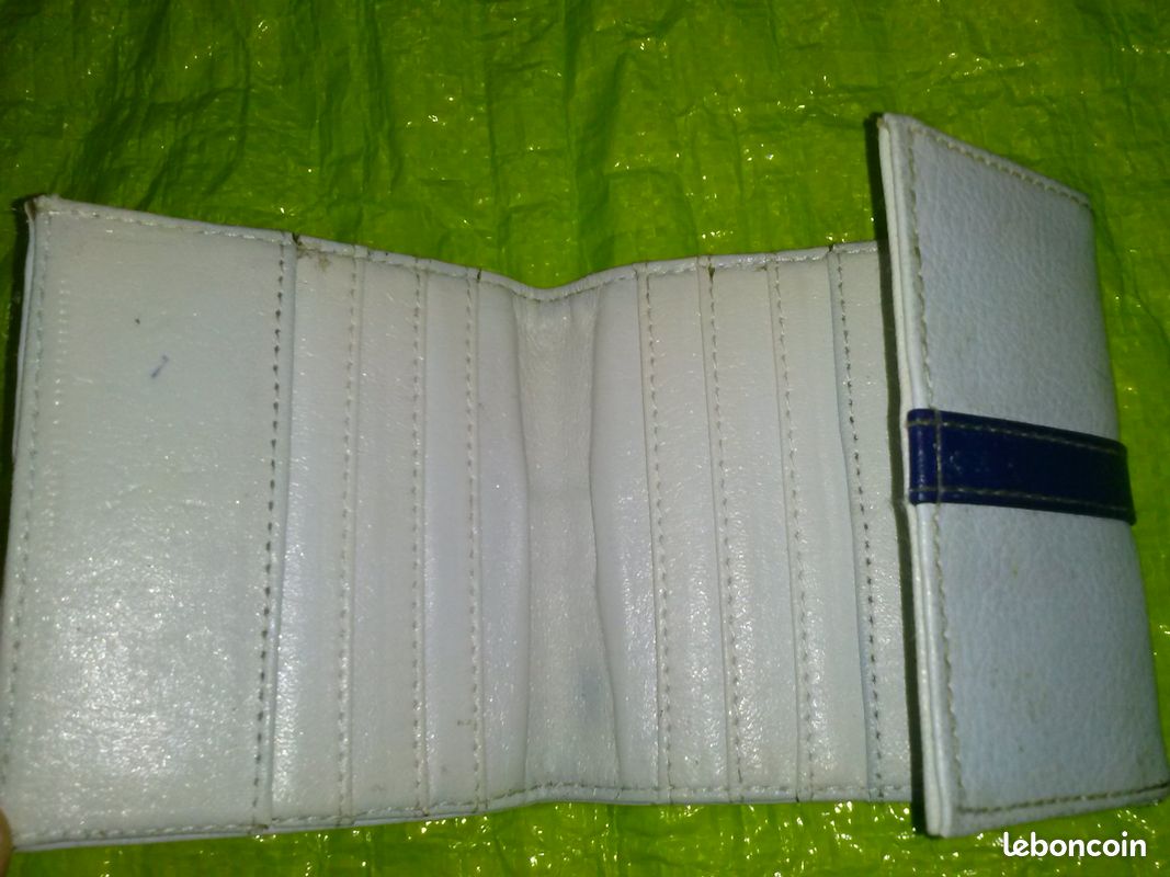 Porte-monnaie bleu et blanc (image 6)