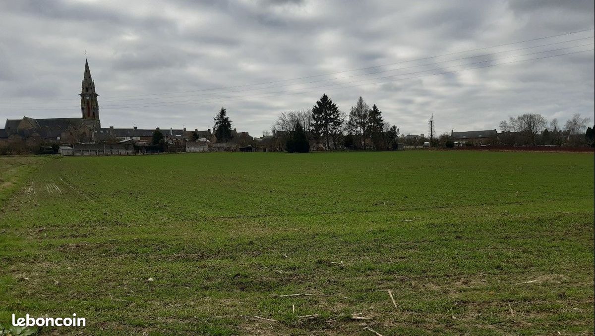 Terrain 365 m² · à Meillac · 365 m² · 49 700 €