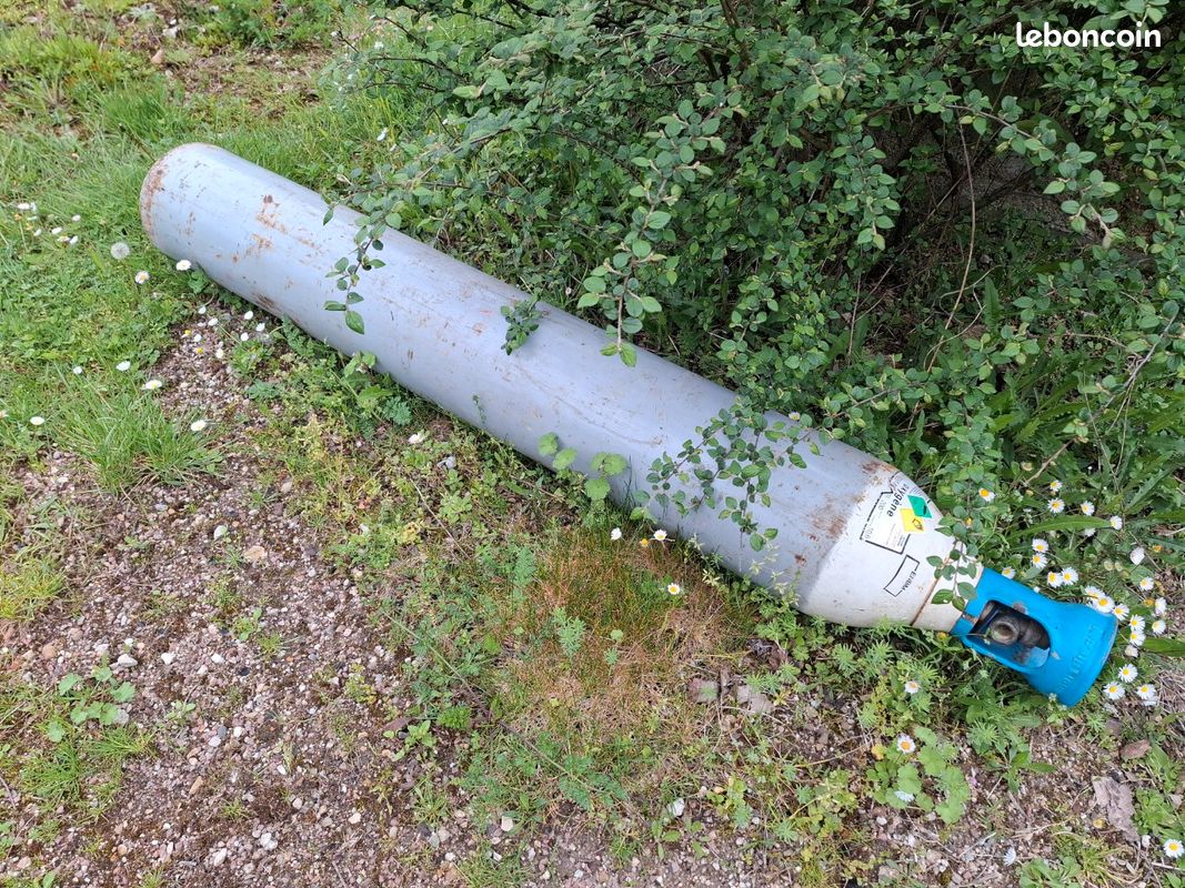 Bouteille oxygène 10,6 m3 (image 1)