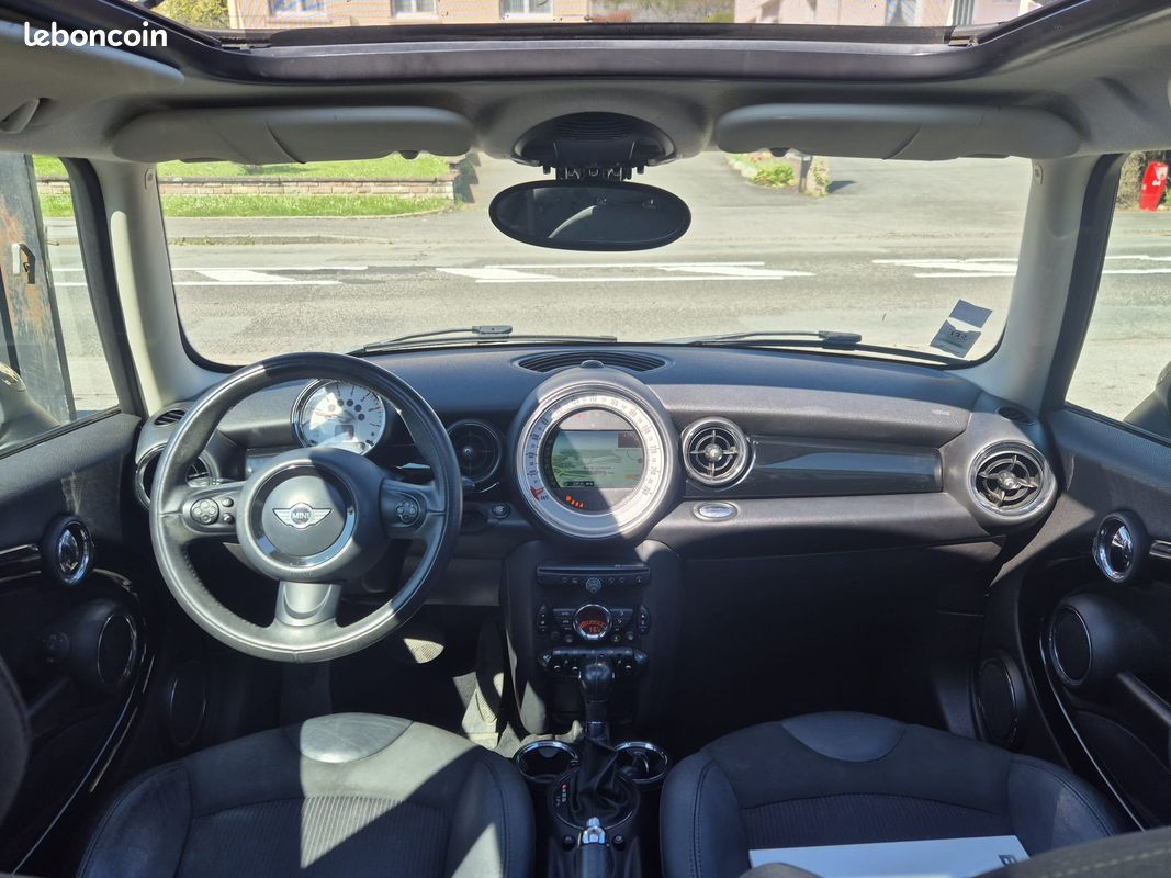 Mini cooper d 112 ch / boite auto / gps / toit panoramique (image 5)