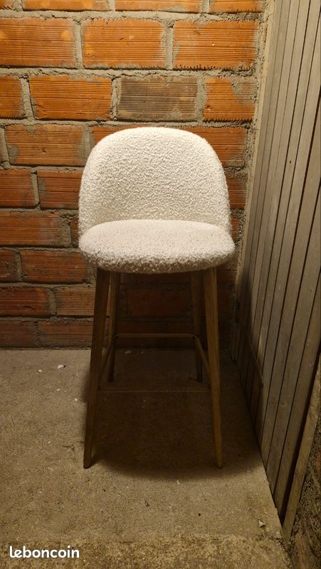 Chaise haute (image 1)