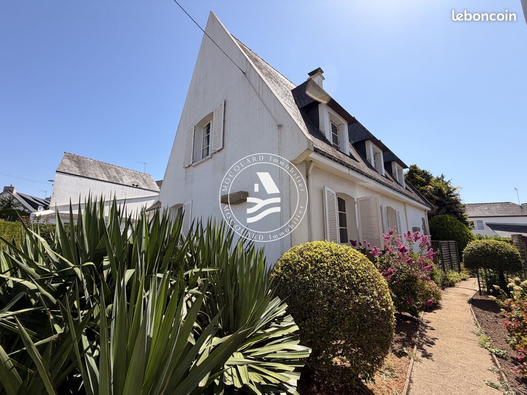 Maison 8 pièces 251 m² · à La Trinité-sur-Mer · 251 m² · 992 750 €
