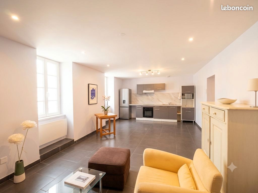 Immeuble 5 pièces 205 m² · à Saint-Sever · 205 m² · 320 000 €