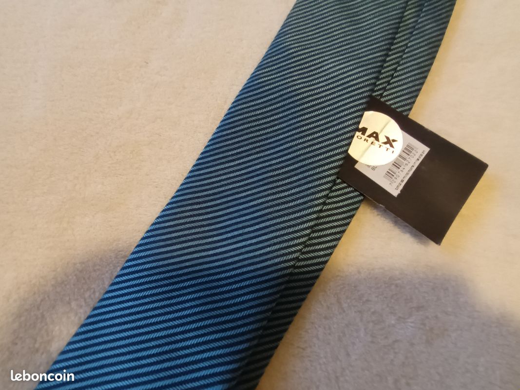 Lot cravates Daniel Hechter Paris soie vintage motifs originaux homme - Accessoires & Bagagerie