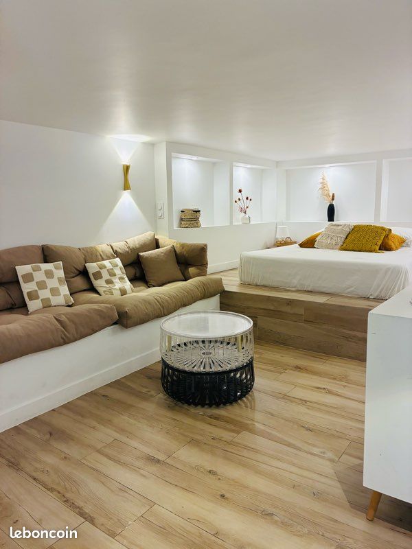 Appartement 1 pièce 27 m² · à Cassis · 27 m² · 800 €/mois