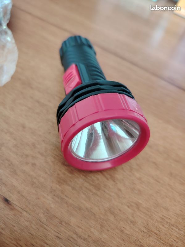 Petite lampe 2 (image 1)