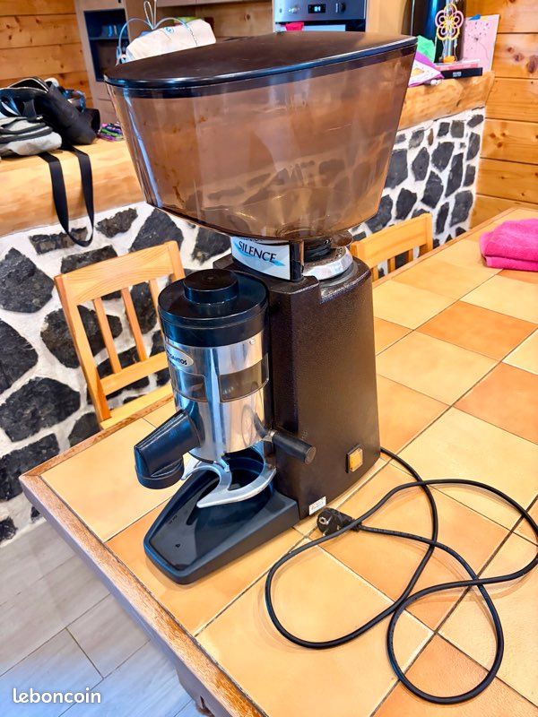 Moulin à café professionnel (image 1)