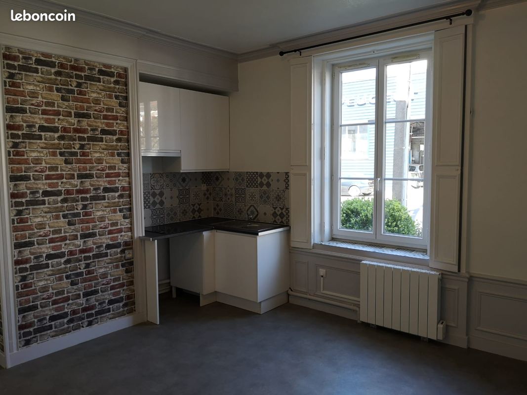 Appartement 1 pièce 33 m² · à Noailles · 33 m² · 525 €/mois