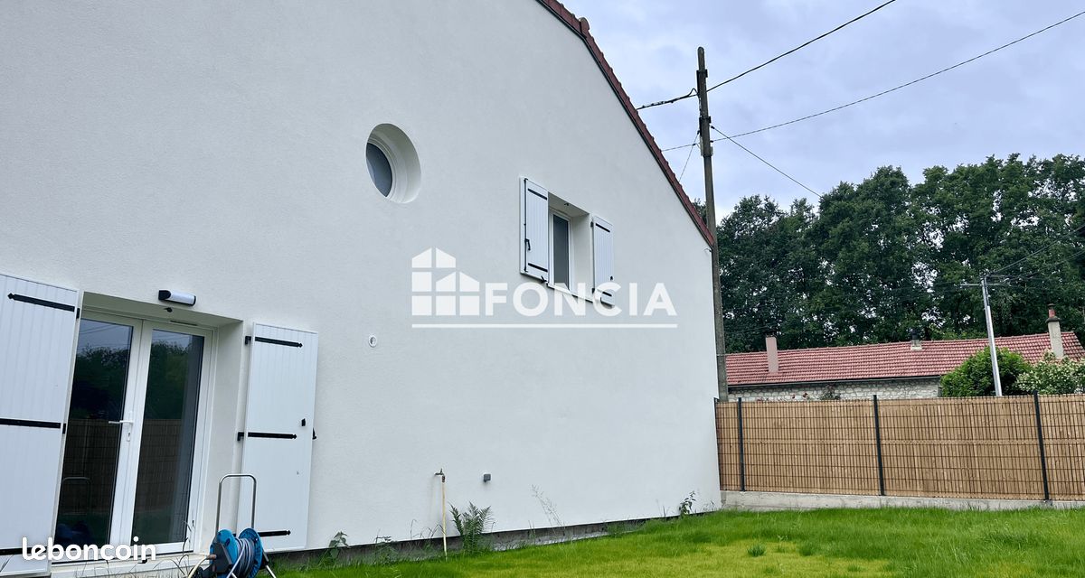Maison 3 pièces 81 m² · à Samois-sur-Seine · 81 m² · 1 500 €