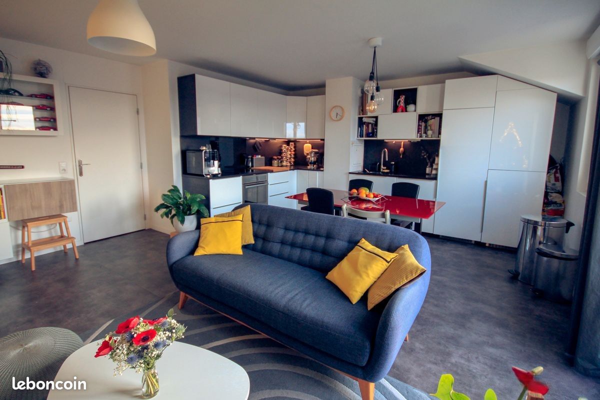 Appartement 4 pièces 83 m² · à Magny-les-Hameaux · 83 m² · 305 000 €