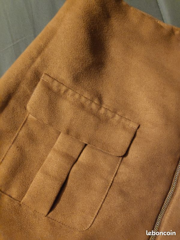 Mini-jupe taille 40 (image 3)