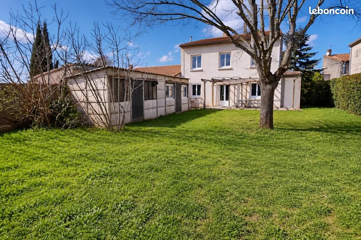 Maison 7 pièces 162 m² · à Carcassonne · 162 m² · 149 500 €