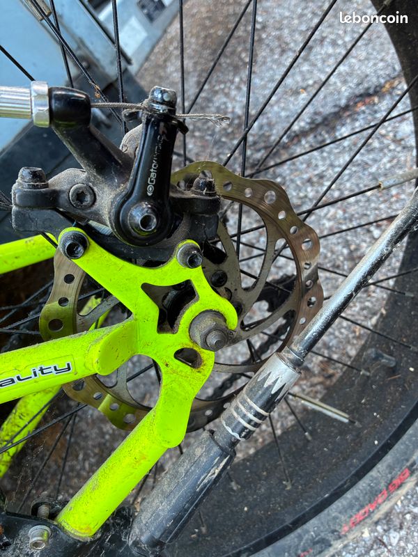 Magnifique fatbike jaune fluo pour enfant 24 pouces x 4 pouces (image 3)
