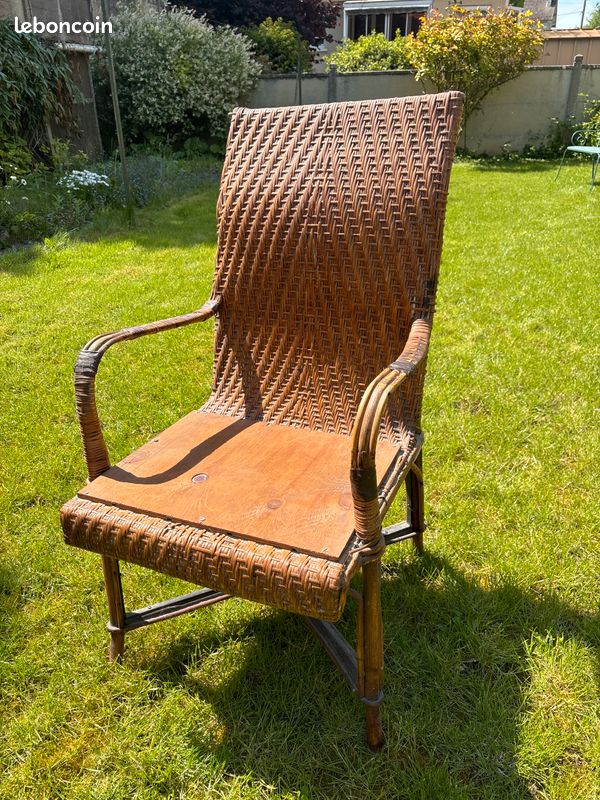 Fauteuil en osier (image 1)