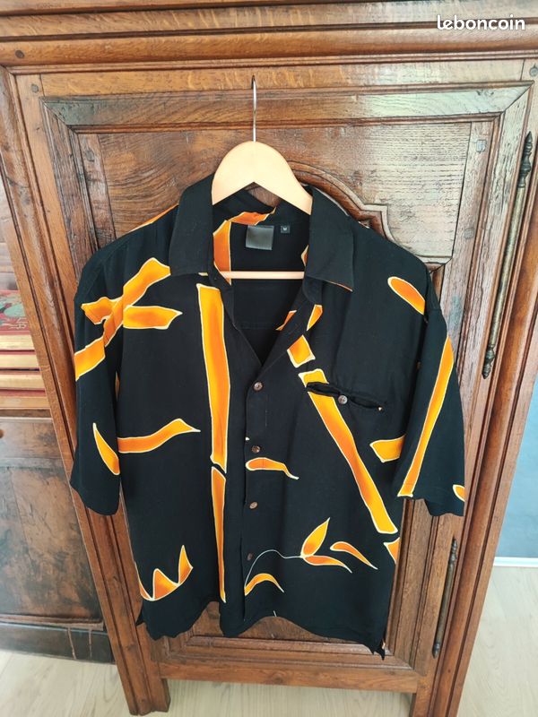 Chemise homme manches Tissu fluide Taille M