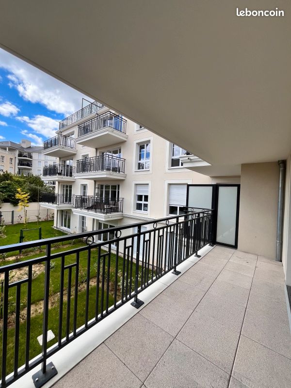Appartement 3 pièces 57 m² · au Blanc-Mesnil · 57 m² · 1 112 €/mois