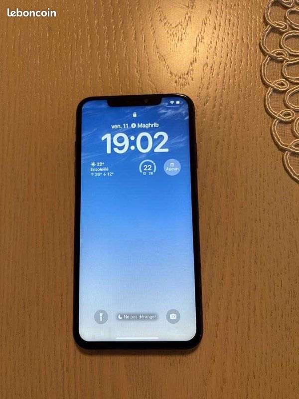IPhone Xs Max (image 1)