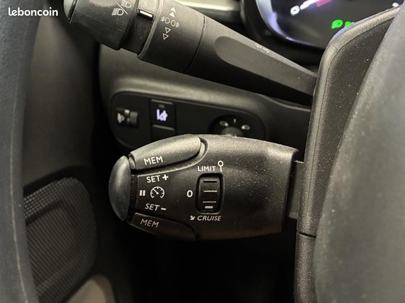 Citroen C3 Sté 1.5 BlueHDi 100ch S&S BVM 6 Feel Nav (image 19)