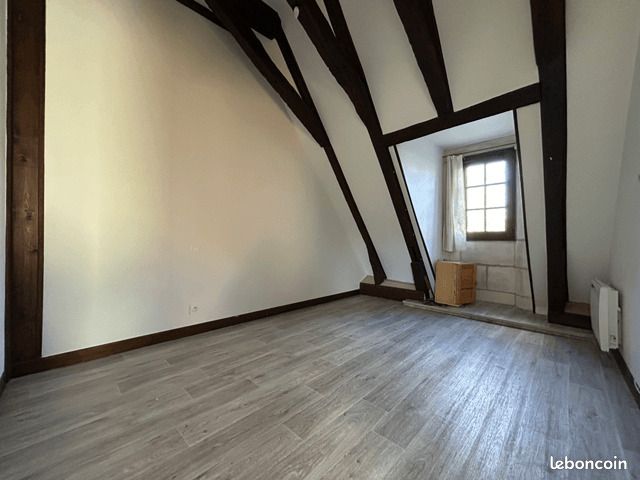 Appartement 2 pièces 26 m² - Poitiers 86000 (image principale 1)