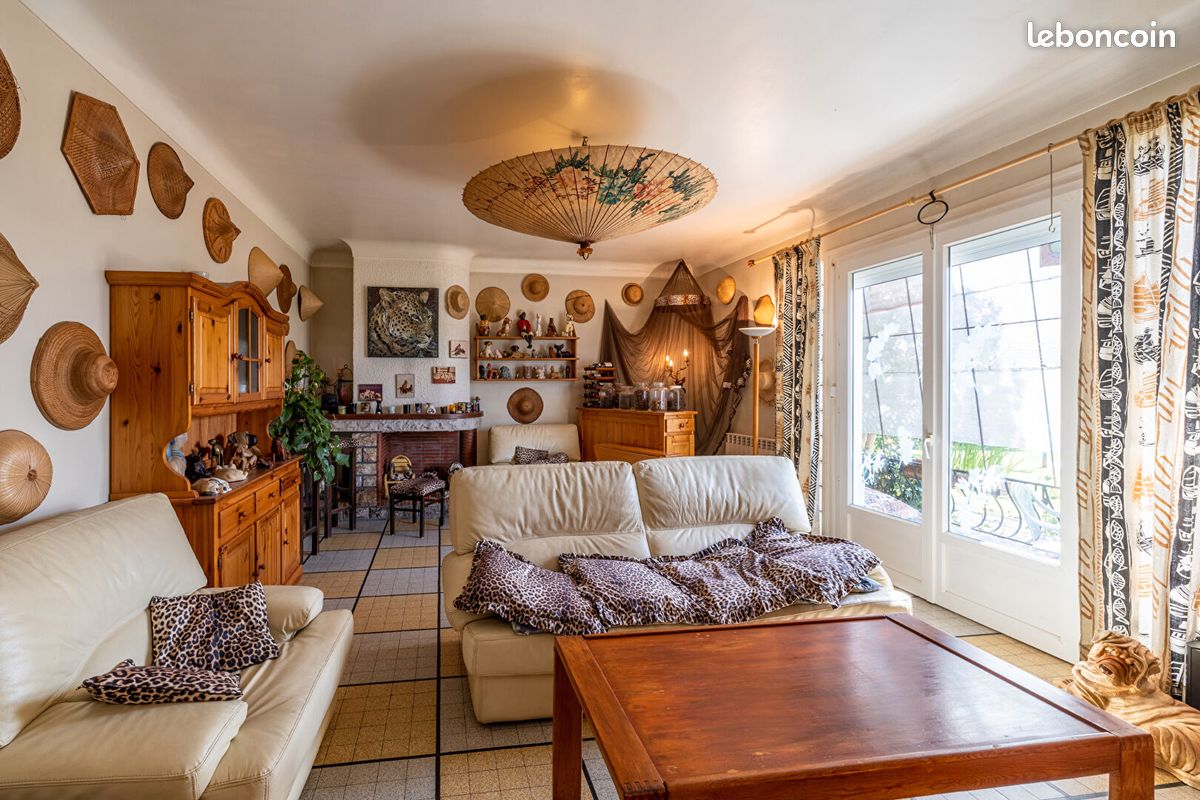 Maison 4 pièces 110 m² - Hagetmau 40700 (image principale 1)