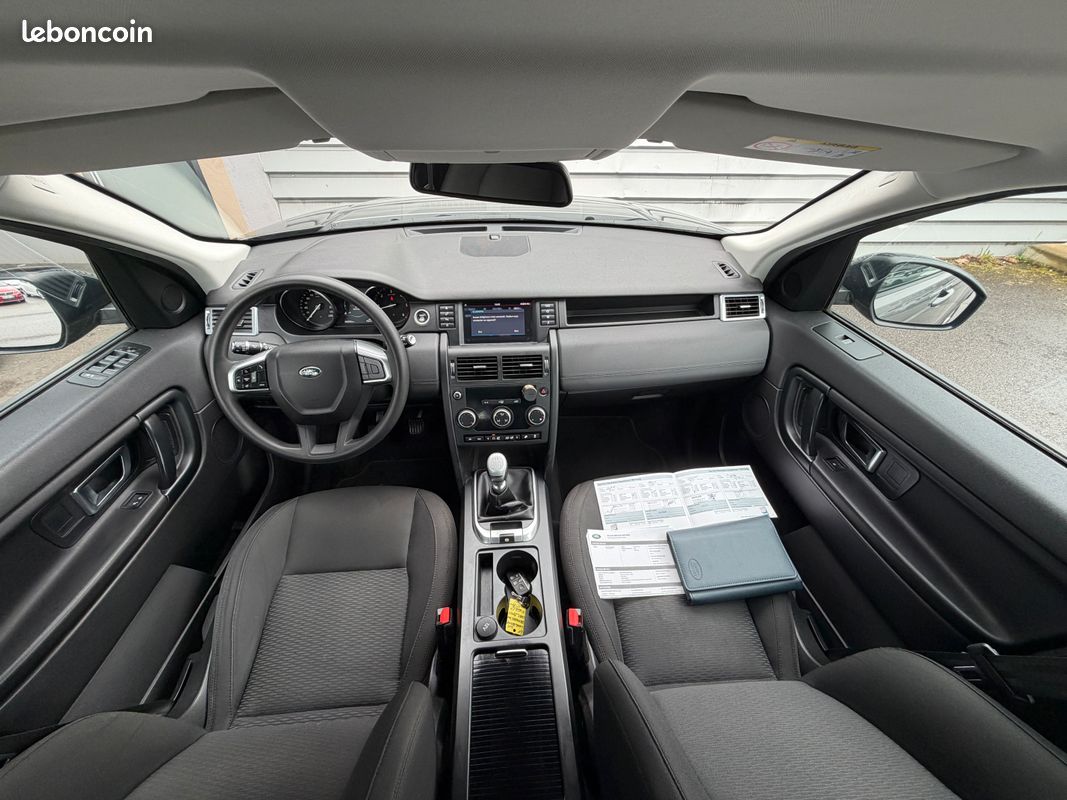 Land Rover Discovery Sport 2.0 TD4 150 Pure 4WD 4x4 Excellent état Garantie 1an (image 4)