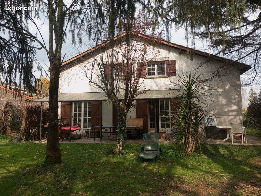 Maison 6 pièces 155 m² · à Léognan · 155 m² · 399 000 €