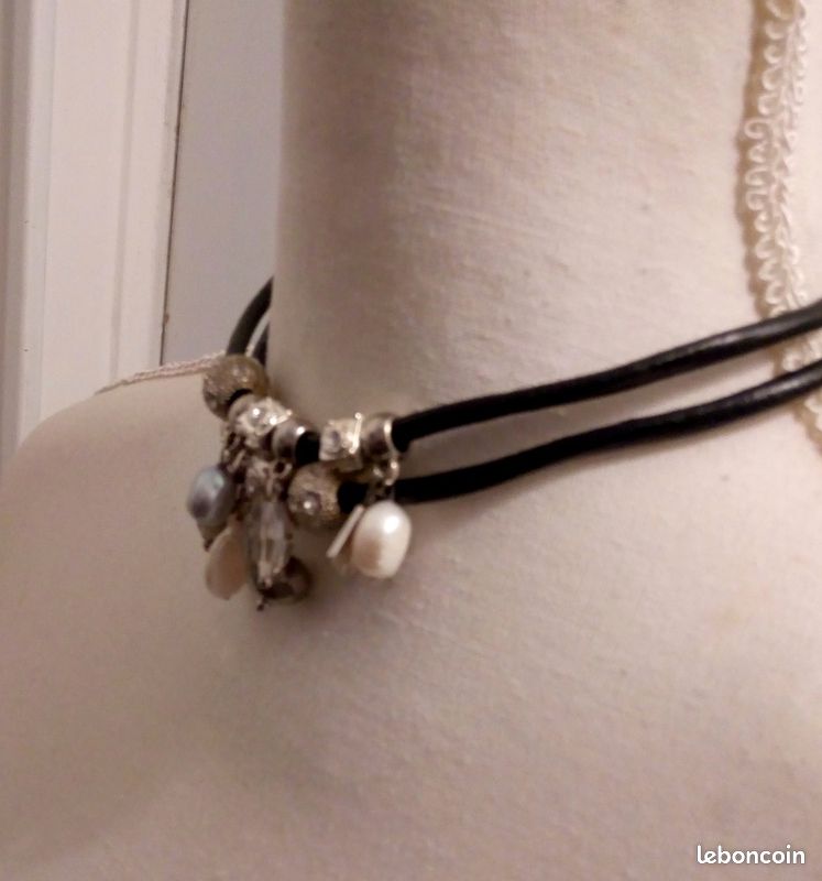 Collier 2 rangs cuir et charms Bleu Pivoine (image 3)