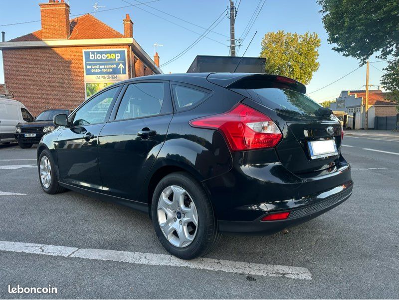Ford focus diesel 1ere main ct ok garantie (image 3)