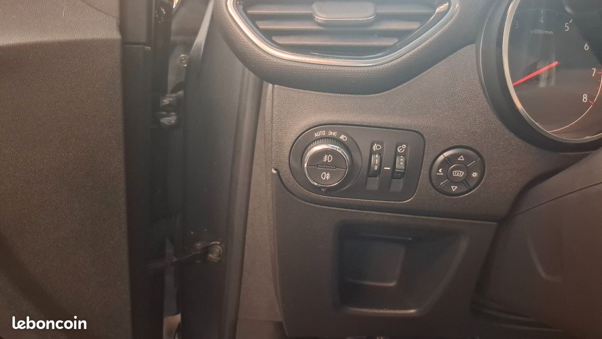 OPEL CROSSLAND X 1.2 T 110CH INNOVATION BOÎTE AUTO - CARPLAY - AFFICHAGE TÊTE HAUTE - DISTRIBUTION Ok (image 30)