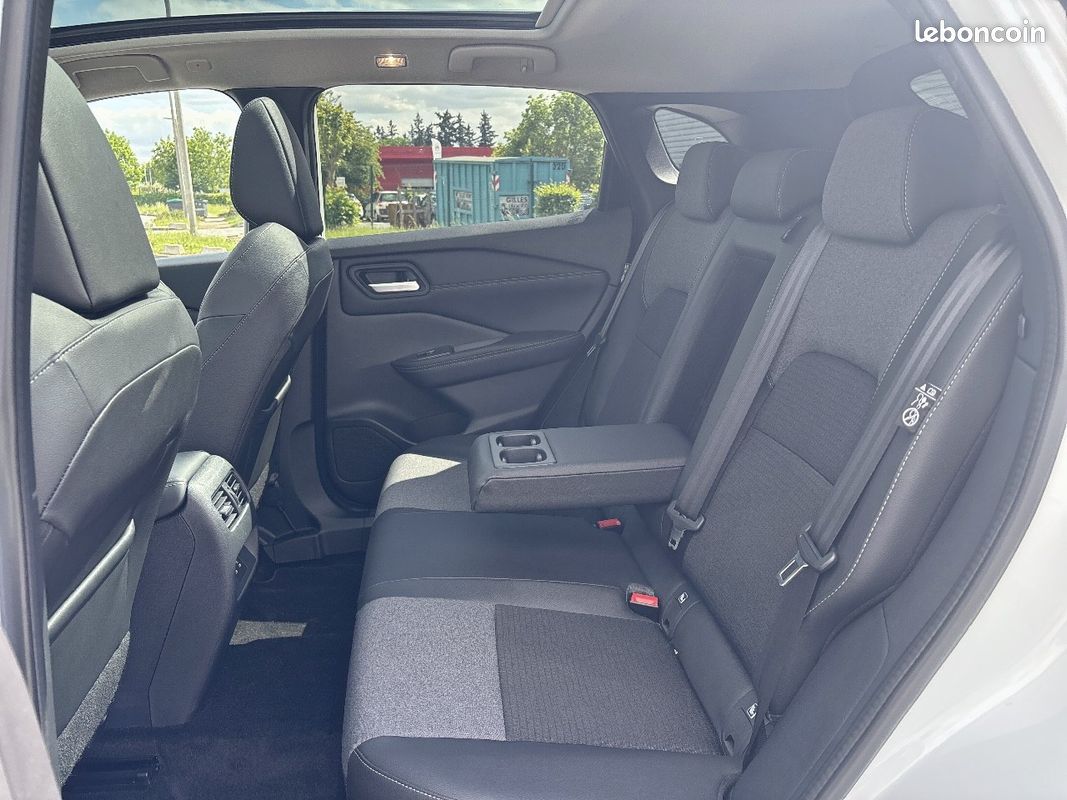 NISSAN Qashqai e-Power 190 ch N-Connecta (image 17)