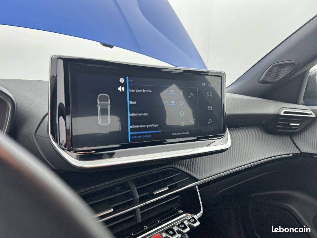 Peugeot 2008 PureTech 100 S&S BVM6 - Active (image 22)