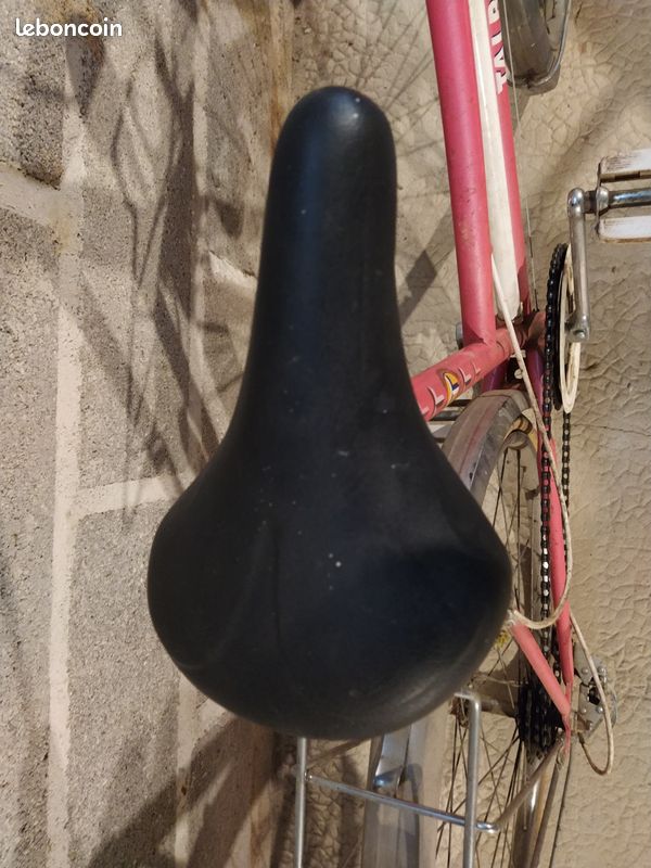 Vélo ancien (image 2)