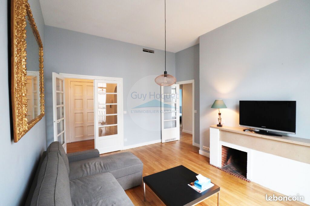 Appartement 3 pièces 69 m² · à Tours · 69 m² · 990 €
