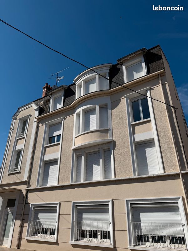 Appartement 1 pièce 20 m² · à Montluçon · 20 m² · 380 €