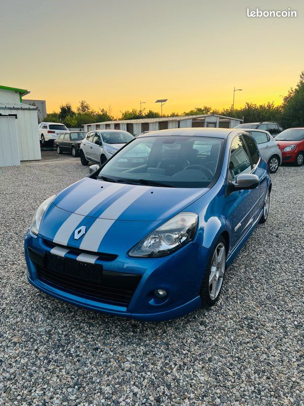 Clio 3 GT (image 2)