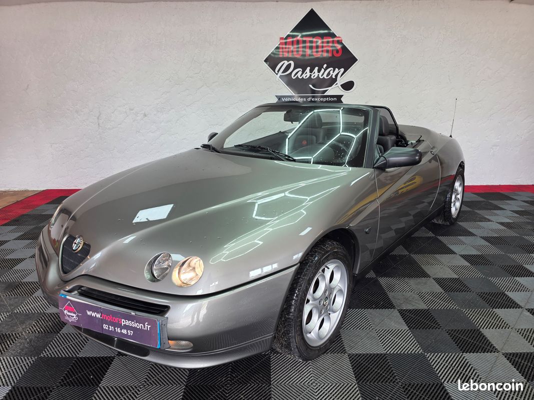 Alfa romeo spider 2.0 ts (image 1)