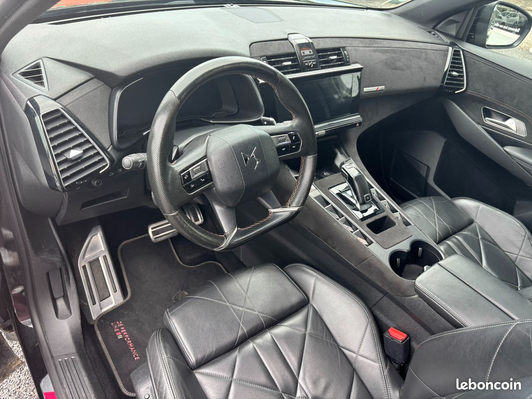 DS DS 7 CROSSBACK PURETECH 180CH PERFORMANCE LINE + BVA / 1ÈRE MAIN / MOTEUR NEUf (image 18)