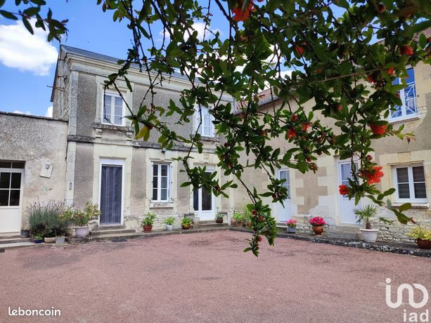 Maison 8 pièces 207 m²