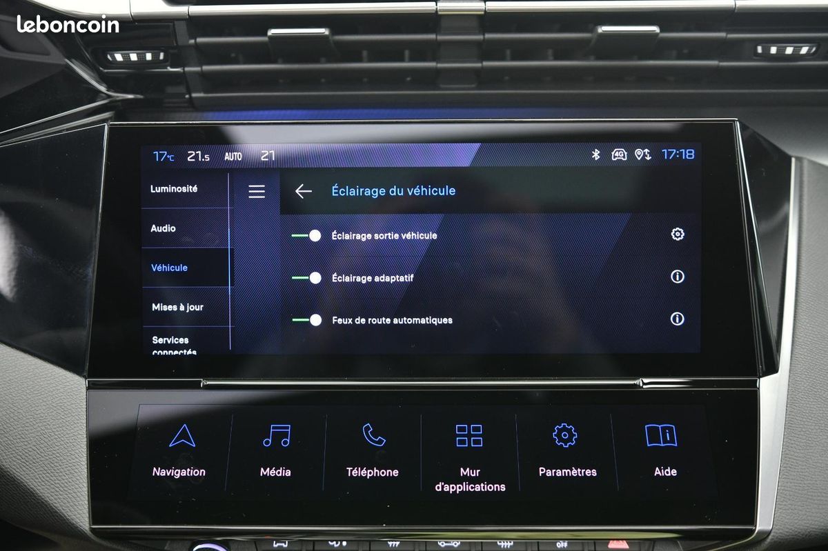 PEUGEOT 308 SW PHEV 180 e-EAT8 GT +ATTELAGE (image 31)
