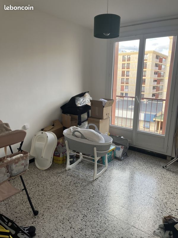 Appartement a louer aubagne - 3 pièce(s) - 63 m2 - Surfyn