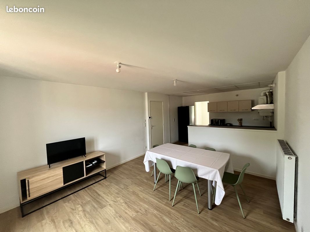 Appartement 4 pièces 85 m² · à Capdenac-Gare · 85 m² · 615 €