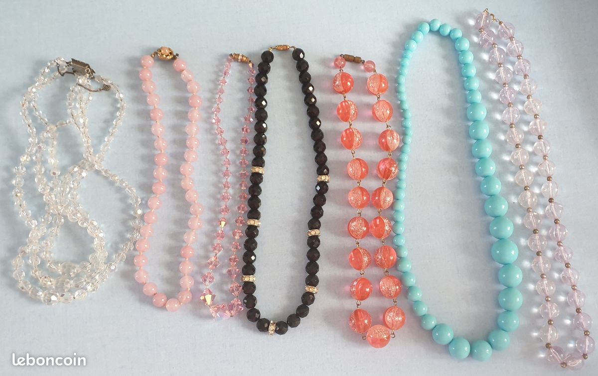 Collier Vintage 50 Perles Rondes En Bakélite - 109 Grammes - Occasion Rétro
