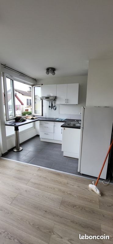 Appartement 1 pièce 30 m² · à Antony · 29,7 m² · 850 €/mois