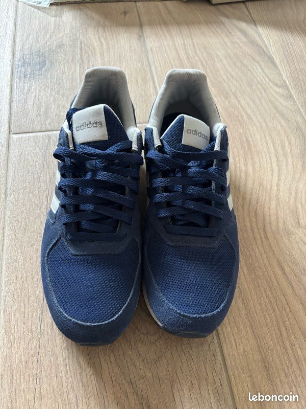 Chaussures ADIDAS 8K M B44669 bleu Chaussures