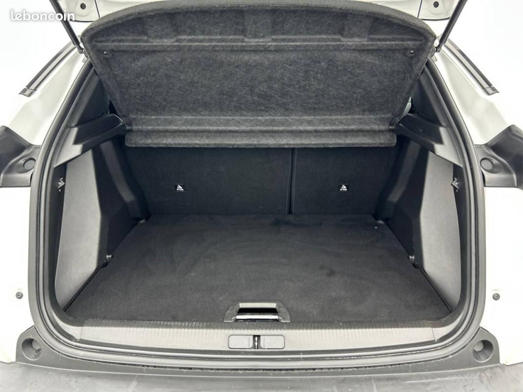 Peugeot 2008 BlueHDi 110 S&S BVM6 - Style (image 6)