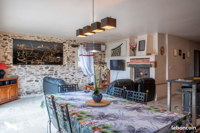 Maison 7 pièces 195 m²