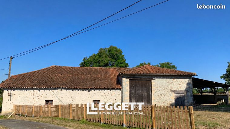 Grange 425 m² Chabrac