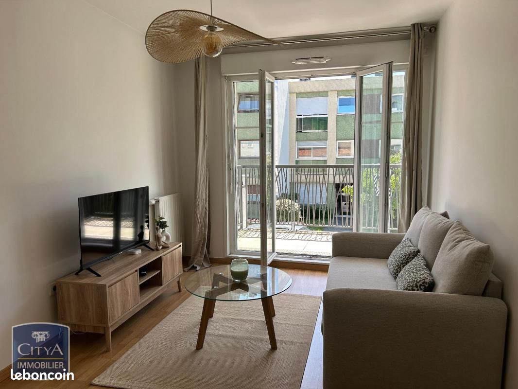 Appartement 2 pièces 42 m² · à Antony · 42 m² · 1 350 €