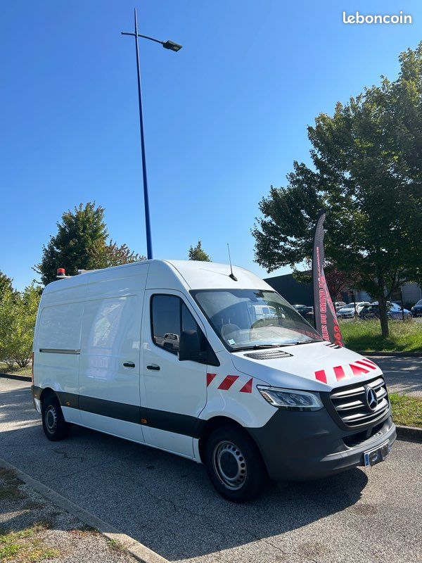 Mercedes sprinter 215 CDI 24.992 HT GARANTIE 12 MOIS (image 2)